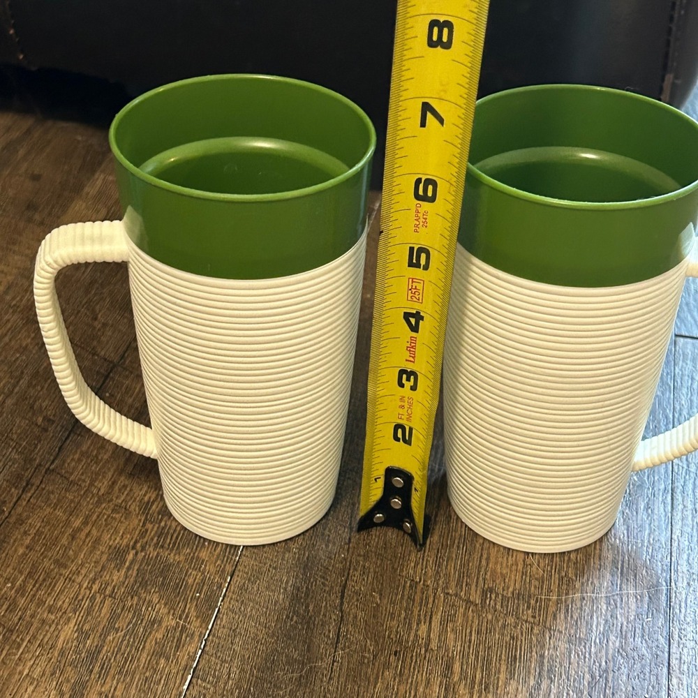 2 Vintage Thermo-Temp Raffiaware 6in Tall Mug Green Ivory Mallory Randall USA - Picture 6 of 6